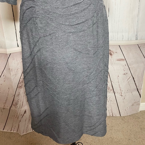 Gray 3/4 sleeve Dress - Picture 6 of 10
